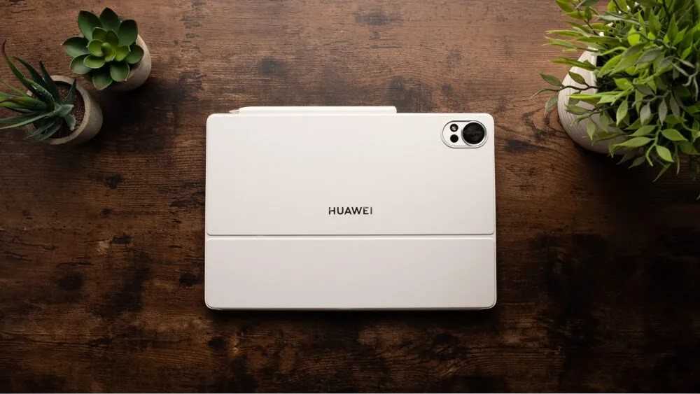 Huawei MatePad 12 X: Pin 10.100mAh và sạc nhanh 66W dùng thực tế được bao lâu?